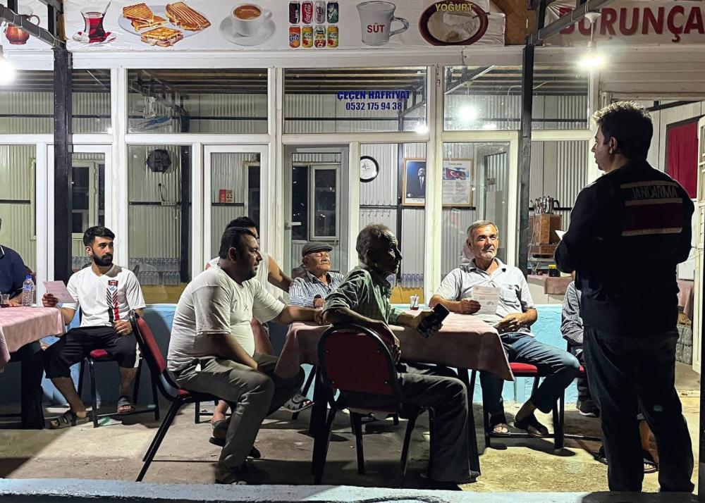 Adıyaman Jandarmasından Köyde Siber Farkındalık Eğitimi