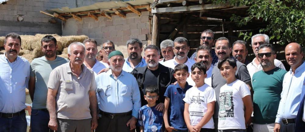 Başkan Dağlı Tufanbeyli’de Vatandaşları Dinledi: “Hayatlarını Kolaylaştıracak Her Çalışmanın Yanındayız”