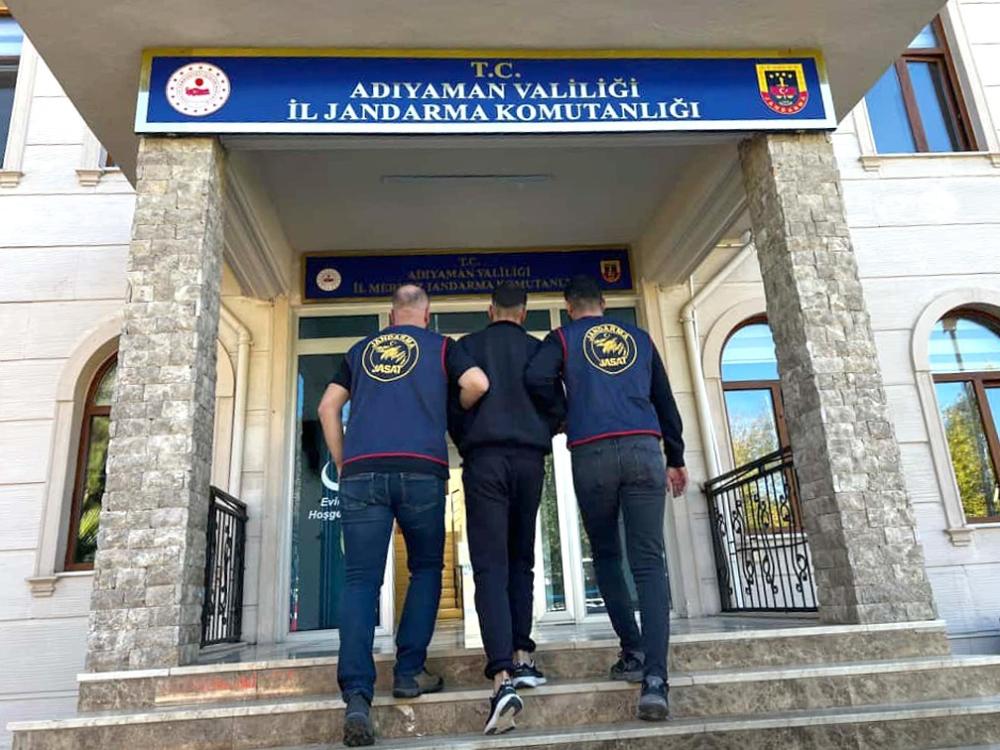 Adıyaman’da 12 Yıl Hapis Cezası Bulunan Şahıs Jandarma Operasyonuyla Yakalandı