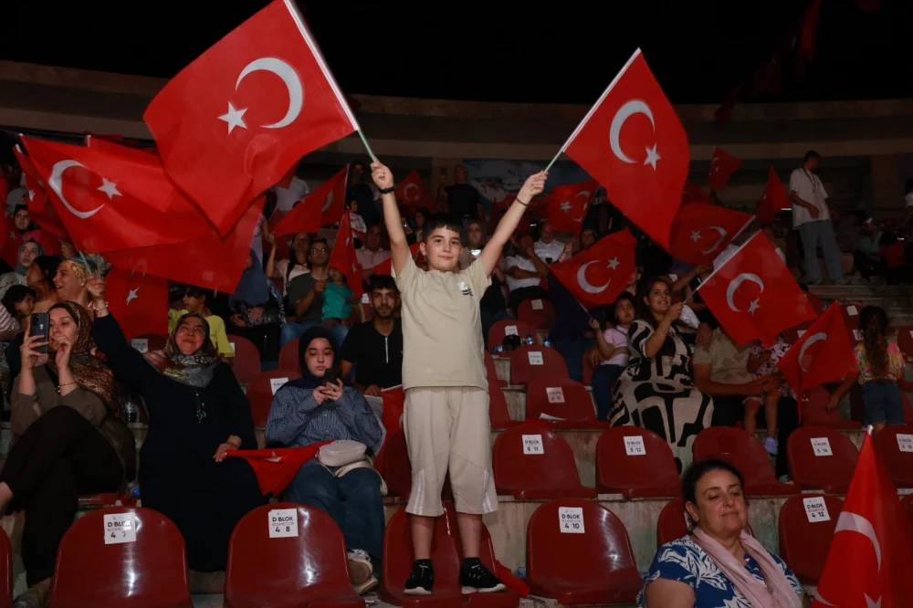 15 TEMMUZ ANMA PROGRAMINDA HATAY TEK YÜREK OLDU