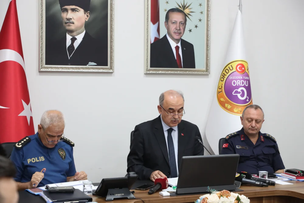 Vali Erol, Basın Mensuplarına Önemli Açıklamalarda Bulundu 