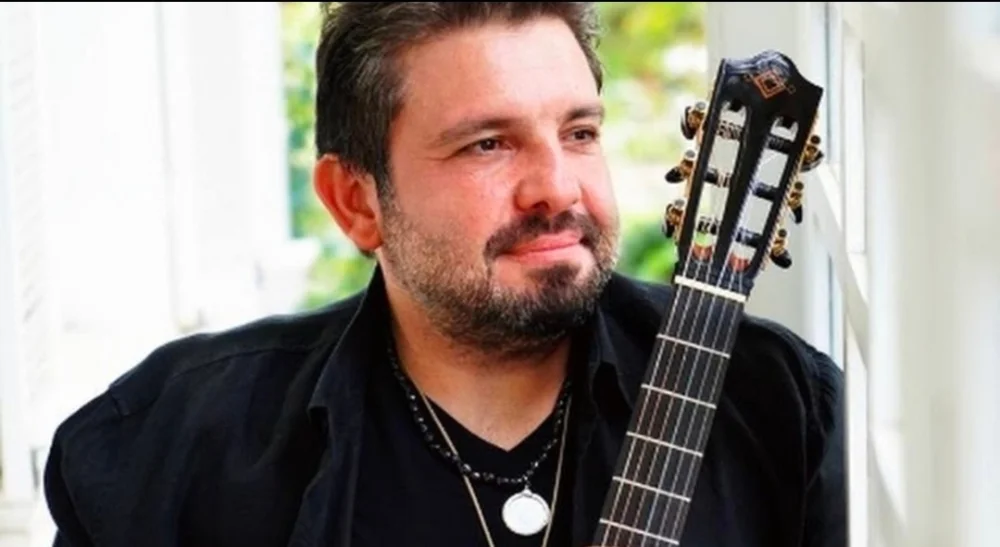 MUSTAFA AKAY BODRUM’U SALLADI!