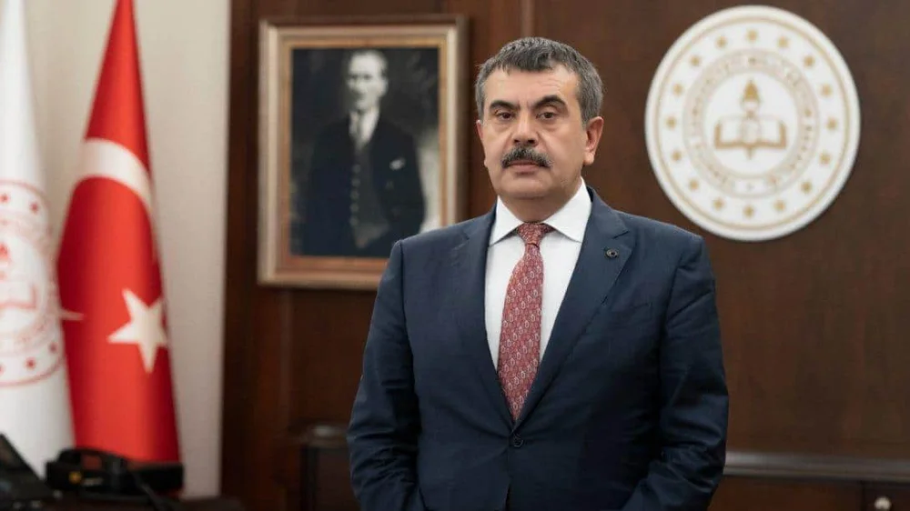 YUSUF TEKİN: 'MEDYA ANLAMSIZ BÜYÜTTÜ'
